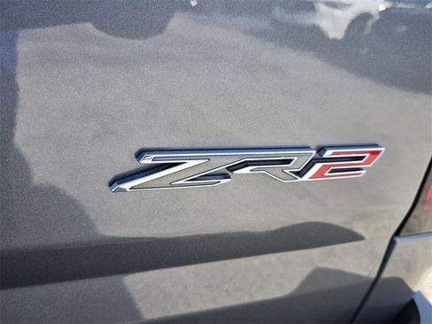 Used 2022 Chevrolet Colorado ZR2 image 17