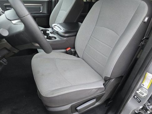 Used 2024 RAM 1500 Classic SLT image 27