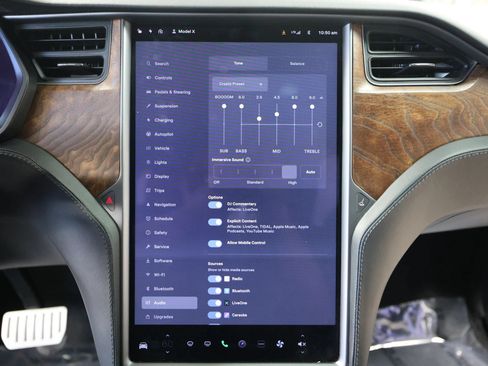 Used 2020 Tesla Model X Long Range AWD/4WD image 70