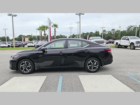 Used 2025 Nissan Sentra SV w/ All-Weather Package FWD image 27