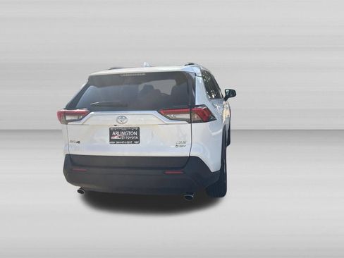 Used 2025 Toyota RAV4 XLE AWD/4WD image 6