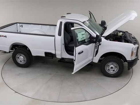 New 2026 Ford F250 XL w/ XL Off-Road Package image 42