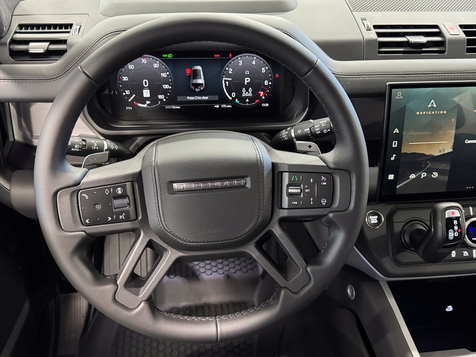 New 2026 Land Rover Defender 130 V8 AWD/4WD image 17