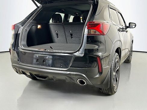 Used 2022 Chevrolet TrailBlazer RS w/ Sun and Liftgate Package FWD image 28