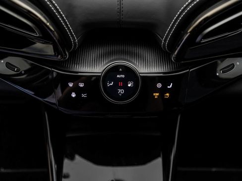 Certified 2025 Ferrari Purosangue image 23