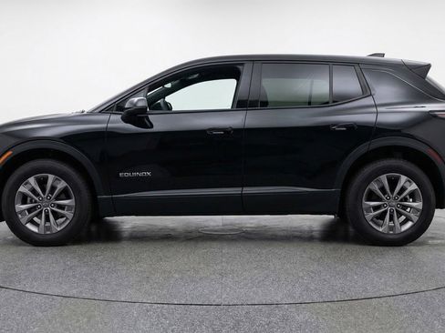 Used 2025 Chevrolet Equinox LT FWD image 5