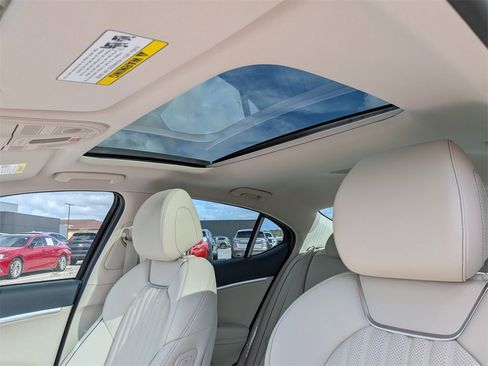 New 2026 Genesis G70 2.5T Prestige image 31