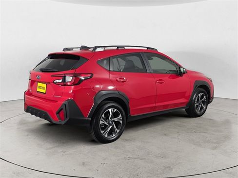 Used 2025 Subaru Crosstrek 2.0i Premium image 5