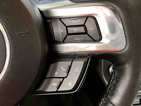Used 2017 Ford Mustang GT w/ GT Performance Package RWD image 18