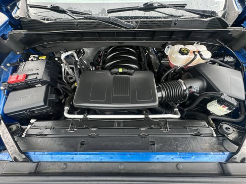 Used 2023 GMC Sierra 1500 AT4 w/ AT4 Premium Package AWD/4WD image 33