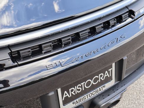 Certified 2025 Porsche 911 Carrera 4 GTS AWD/4WD image 6