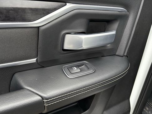 Used 2024 RAM 3500 Big Horn image 27