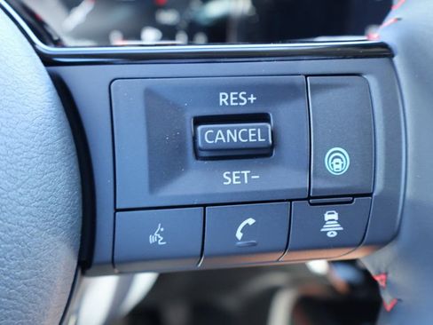 New 2026 Nissan Kicks SR w/ Cold Weather Package image 11