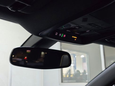 Used 2019 Chevrolet Blazer Premier w/ Sun and Wheels Package image 17