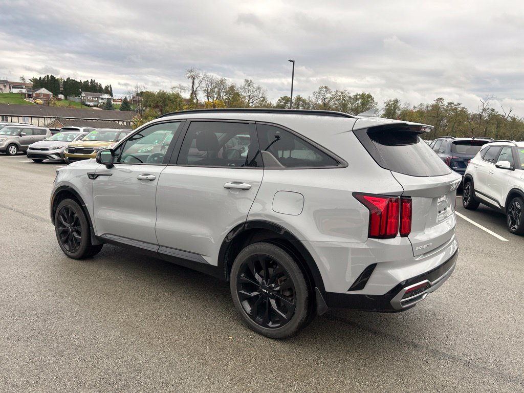 Certified 2023 Kia Sorento SX AWD/4WD image 7