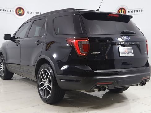 Used 2018 Ford Explorer Sport w/ Equipment Group 401A AWD/4WD image 4