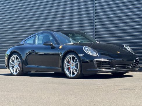 Used 2017 Porsche 911 Carrera RWD image 11