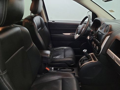 Used 2017 Jeep Compass High Altitude AWD/4WD image 21