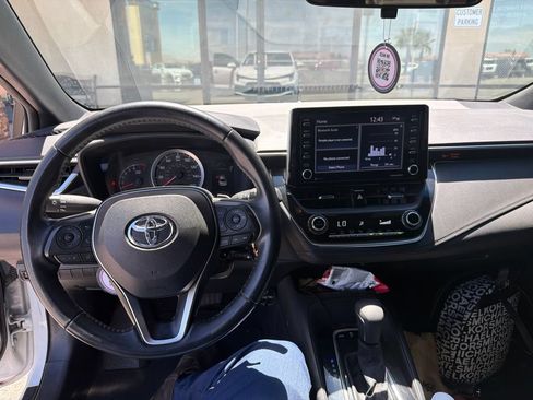Used 2021 Toyota Corolla SE w/ Carpet Mat Package (TMS) FWD image 5