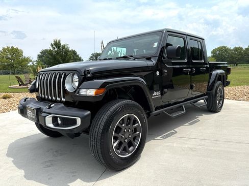 Used 2021 Jeep Gladiator Overland w/ Popular Equipment Package image 36