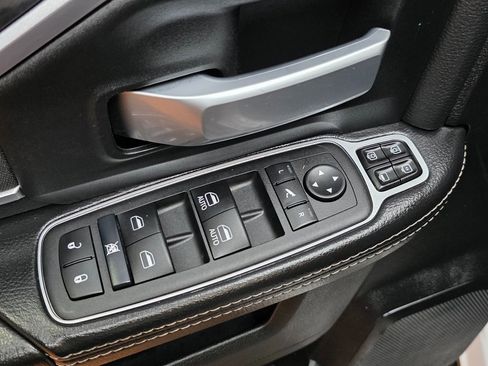 Used 2024 RAM 2500 Big Horn image 29