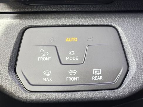 Certified 2023 Volkswagen ID.4 Pro S Plus AWD/4WD image 20