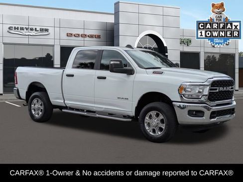 Used 2024 RAM 2500 Big Horn w/ Bed Utility Group image 2