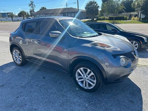 Used 2015 Nissan Juke S image 5