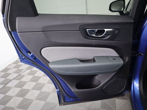 Used 2021 Volvo XC60 T5 R-Design w/ Protection Package Premier image 27