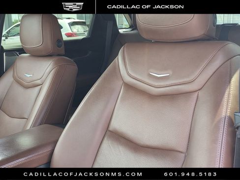 Certified 2023 Cadillac XT5 Sportv w/ Technology Package image 20