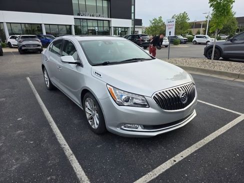 Used 2015 Buick LaCrosse Leather w/ Driver Confidence Package #1 FWD image 2
