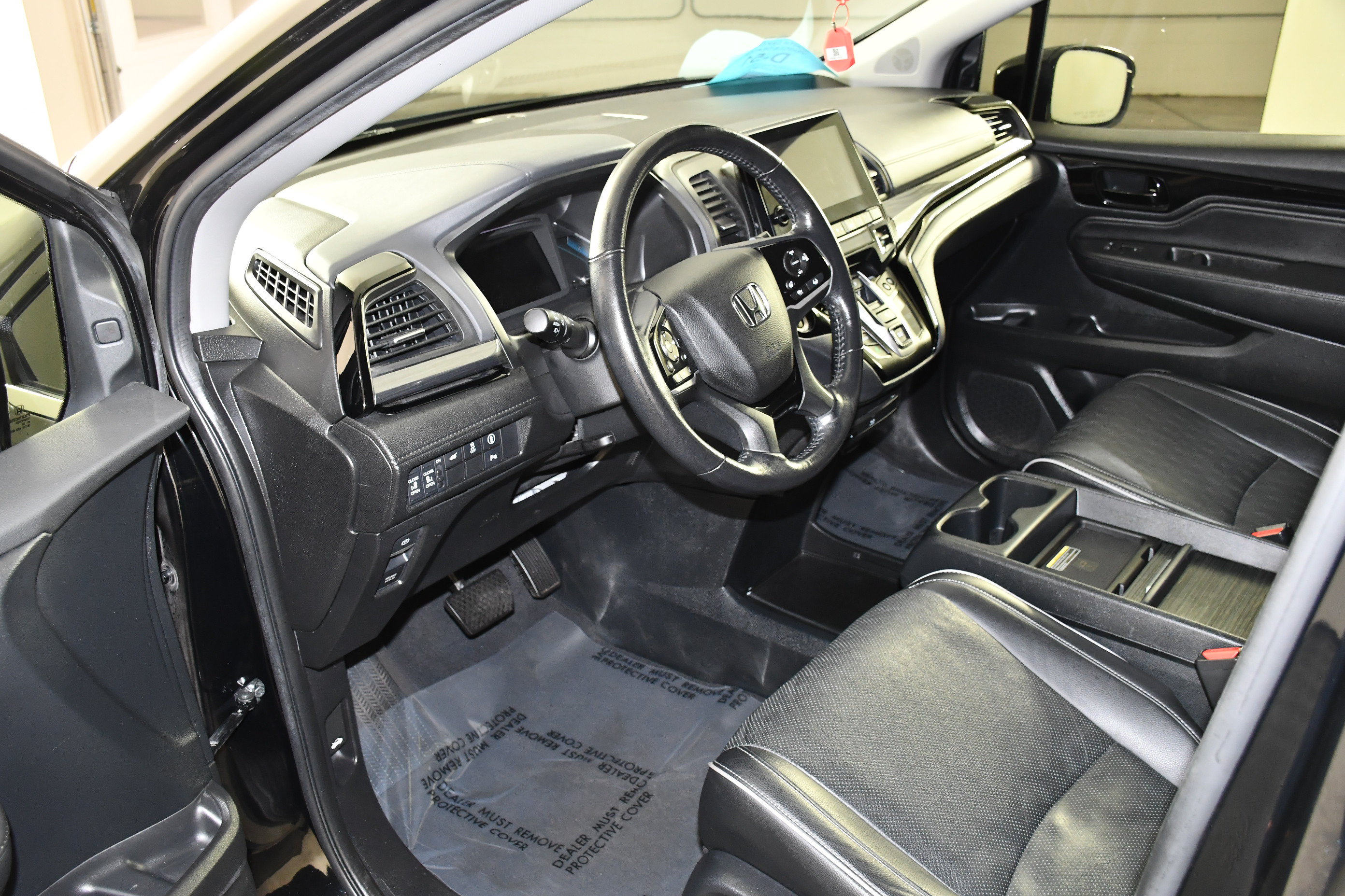 Certified 2022 Honda Odyssey Elite image 2
