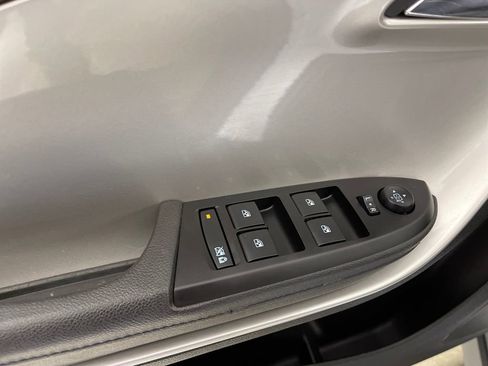 Used 2014 Chevrolet Volt image 18