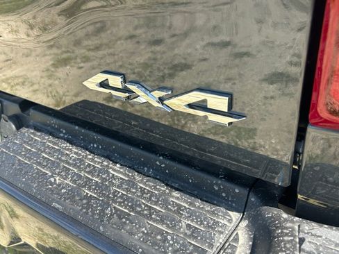 New 2025 RAM 3500 Limited image 35