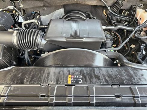 Used 2024 Chevrolet Silverado 2500 Custom w/ Custom Value Package AWD/4WD image 31