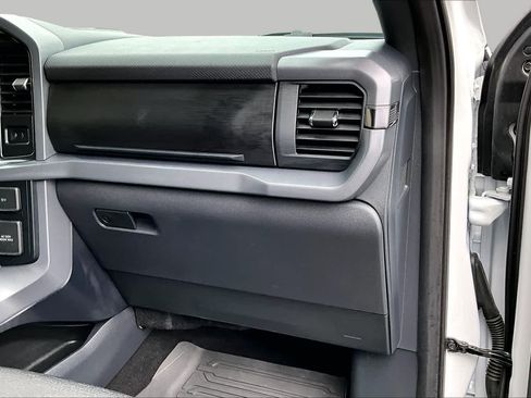 Used 2025 Ford F150 XLT w/ Equipment Group 302A MID AWD/4WD image 19