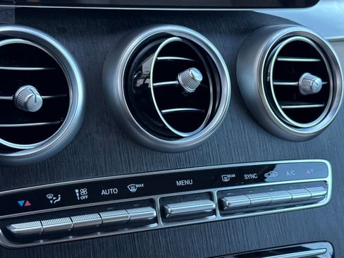 Certified 2022 Mercedes-Benz GLC 300 4MATIC image 24