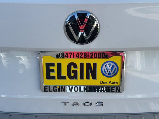 Certified 2023 Volkswagen Taos SE w/ Panoramic Sunroof Package AWD/4WD image 15