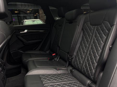 Used 2021 Audi SQ5 Premium Plus w/ Premium Plus Package image 17