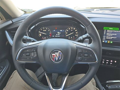 Used 2023 Buick Envision Preferred image 10