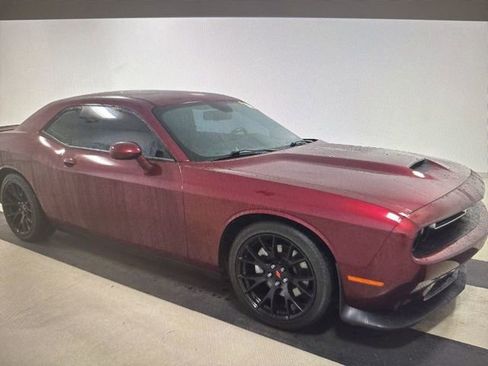 Used 2021 Dodge Challenger GT image 4