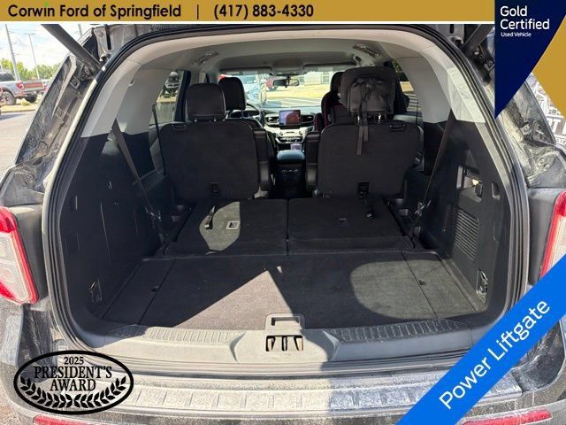 Certified 2022 Ford Explorer XLT w/ Equipment Group 202A AWD/4WD image 18