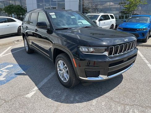 New 2025 Jeep Grand Cherokee L Laredo w/ Luxury Tech Group I AWD/4WD image 7