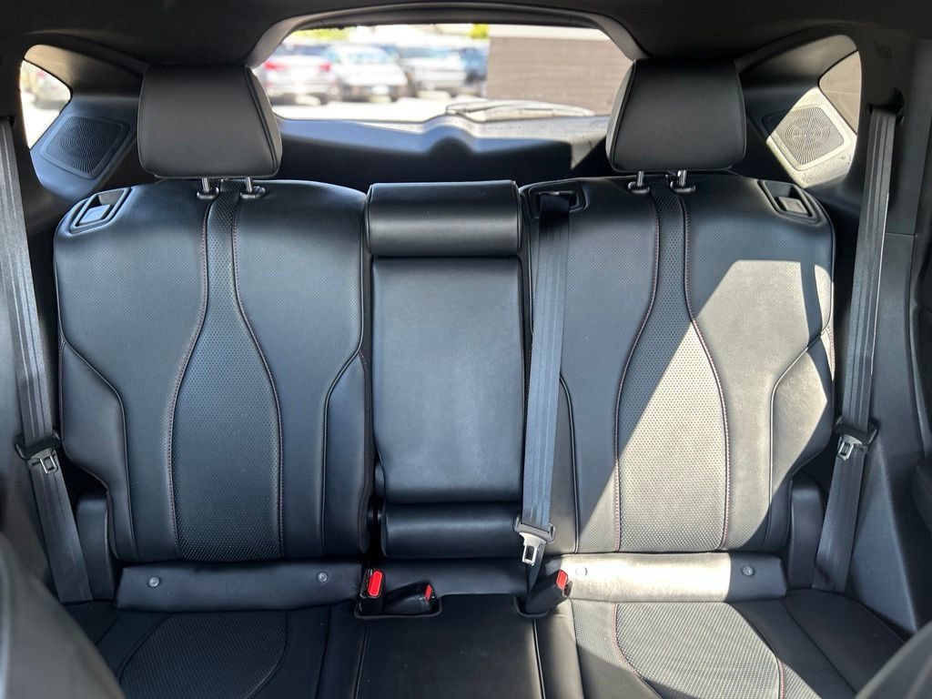 Used 2025 Acura RDX w/ Advance Package AWD/4WD image 28