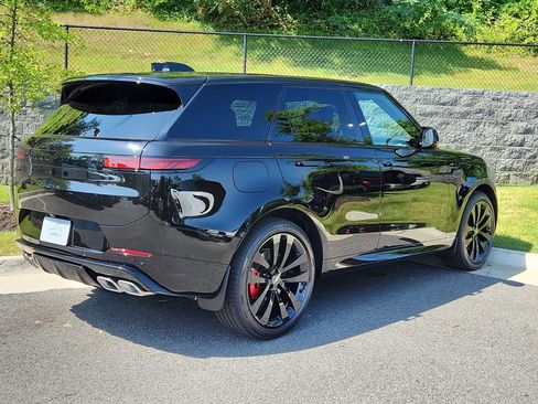 New 2025 Land Rover Range Rover Sport Autobiography image 2