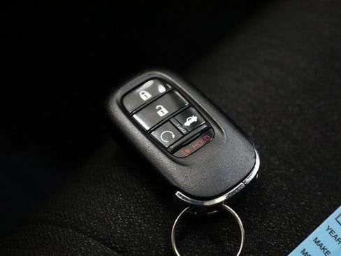 Used 2024 Honda Accord EX image 25