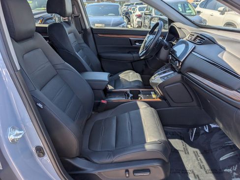 Used 2022 Honda CR-V Touring image 12