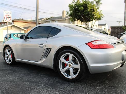 Used 2006 Porsche Cayman S RWD image 3