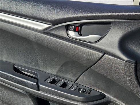 Used 2020 Honda Civic Sport image 11