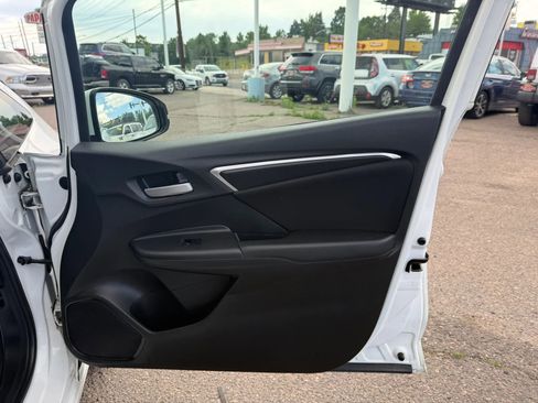 Used 2015 Honda Fit LX image 19